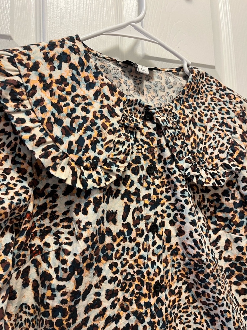 Topshop Leopard Peter Pan Collar Ruffle Blouse size 4 - Picture 12 of 15